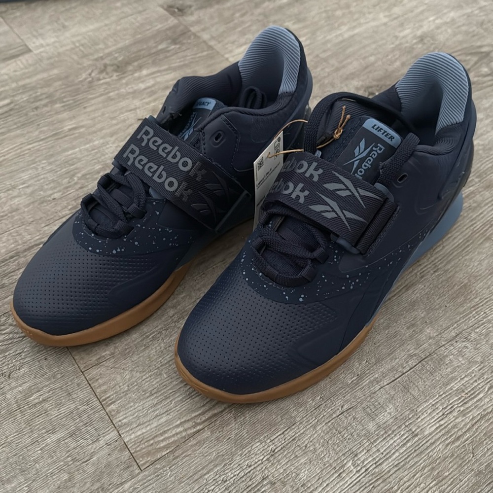 Women’s Reebok Legacy Lifter II Training Shoe. Sz 8